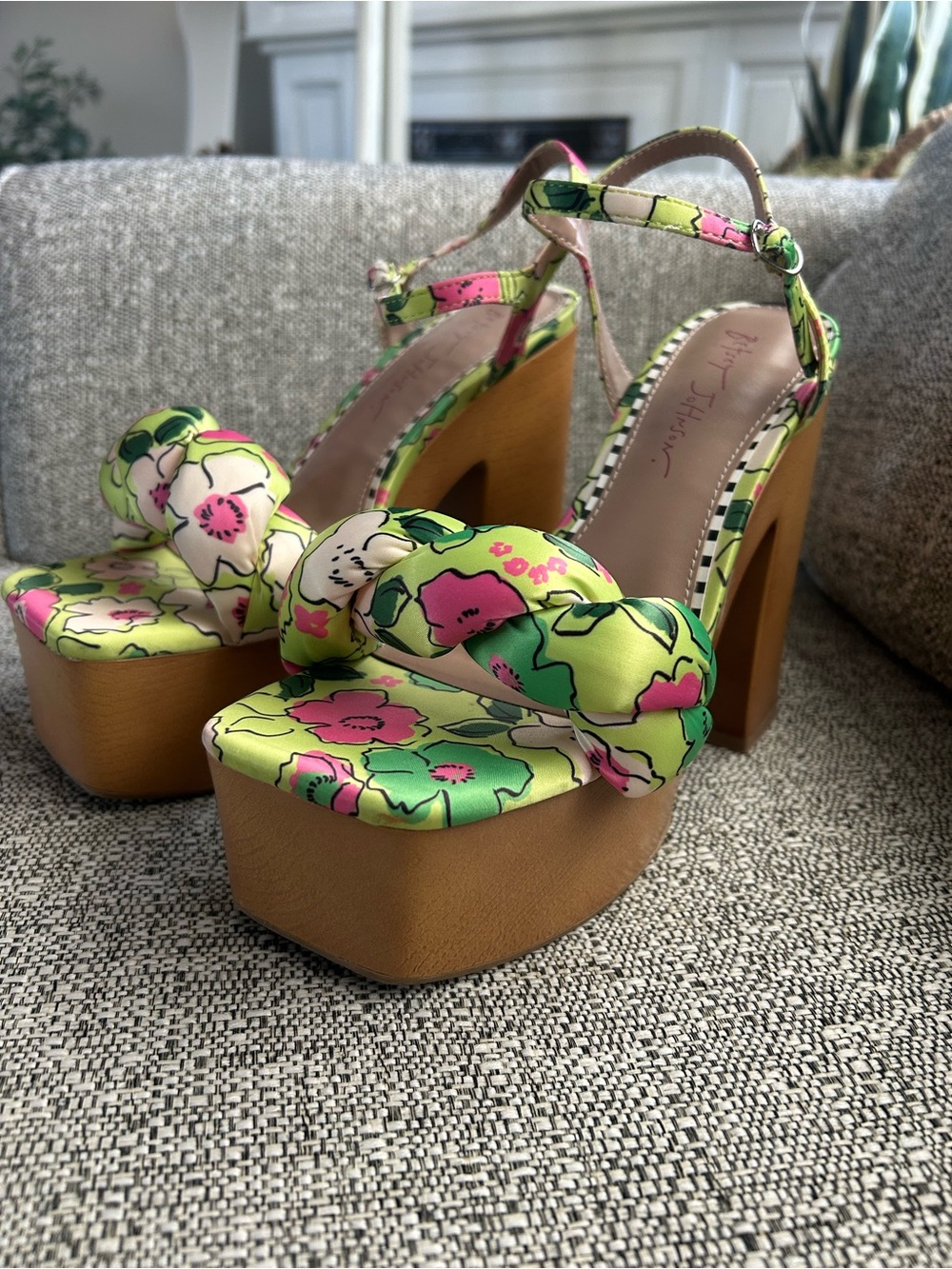 mandee Floral Platform Sandals in Lime Green & Pink